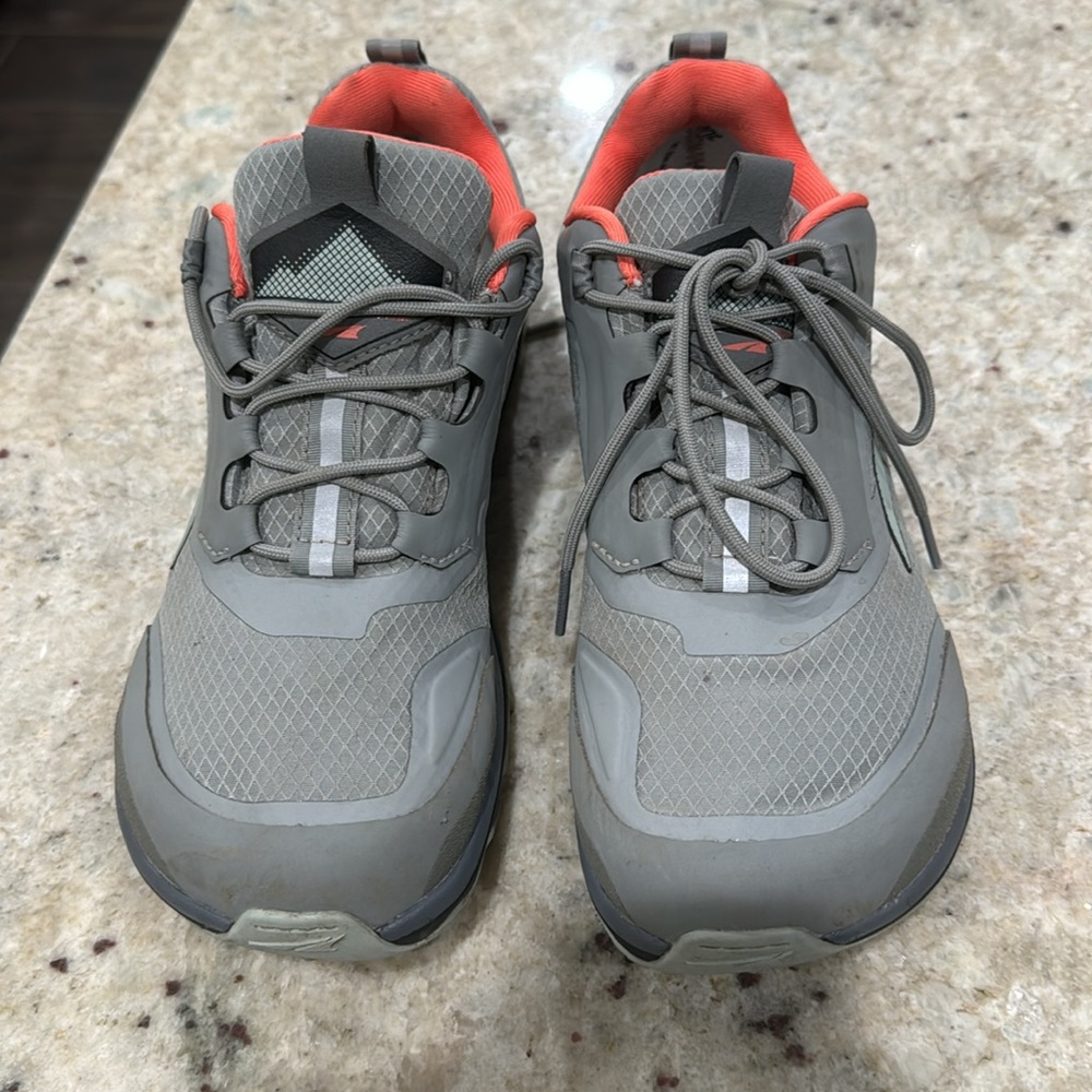 Altra lone peak